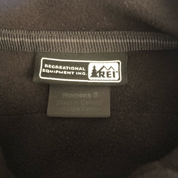 REI Fleece Vest - Picture 4 of 6